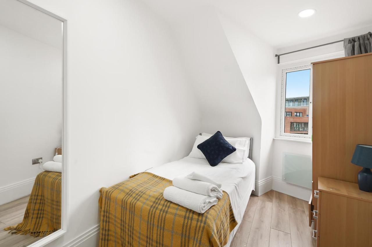 Appartement 3Br Duplex Penthouse Harrow Centre Extérieur photo